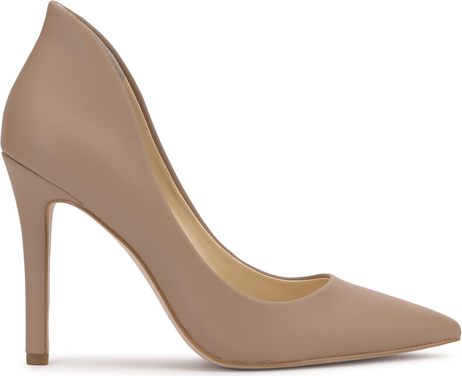 imageJessica Simpson Womens Cambredge Dress PumpChai Latte Smooth