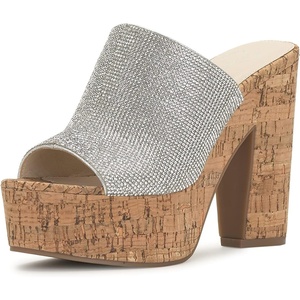 Jessica Simpson Women’s Shelbie Block Heel Platform Mule(Silver)