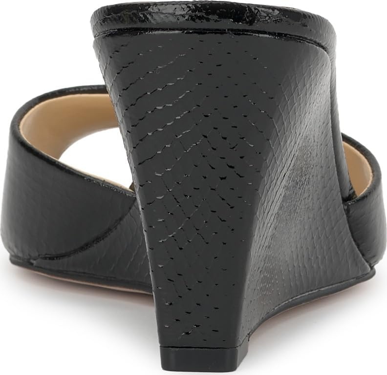 image:imageJessica Simpson Womens Bolir Wedge SandalBlack Glazed Snake