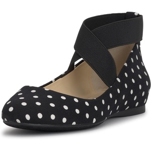 Jessica Simpson Women’s Mandayss Cross Strap Ballet Flat(Black/White Polka Dot Print)