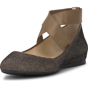Jessica Simpson Women’s Mandayss Cross Strap Ballet Flat(Bronze/Black)