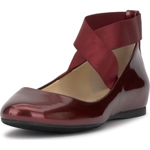 Jessica Simpson Women’s Mandayss Cross Strap Ballet Flat(Oxblood)
