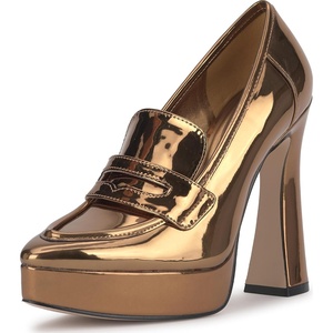 Jessica Simpson Women’s Nanelie Platform Loafer(Bronze Mirror Metallic)